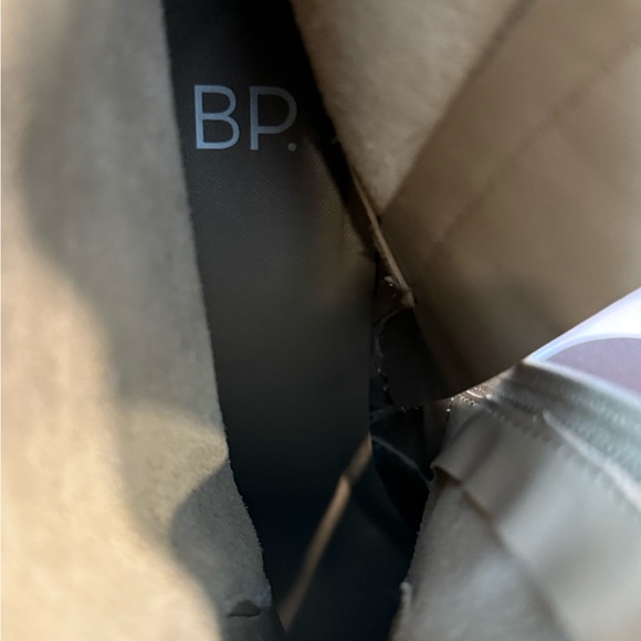 NWOT - BP Surina-Lea Suede Booties in Tan Smoke - Size 6 - Picture 6 of 7